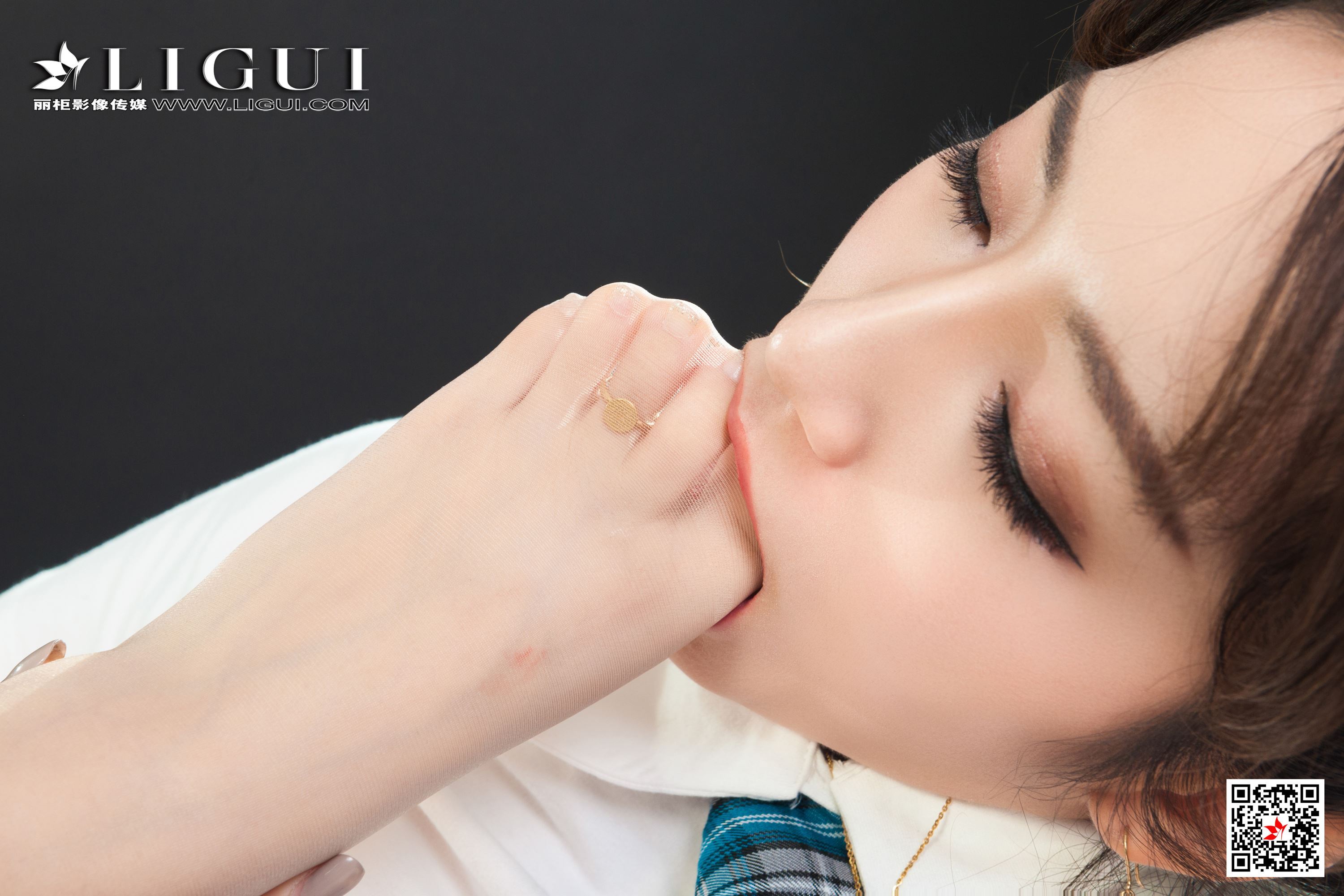 Ligui丽柜 2021.10.08 网络丽人 Model 汐汐&小熊